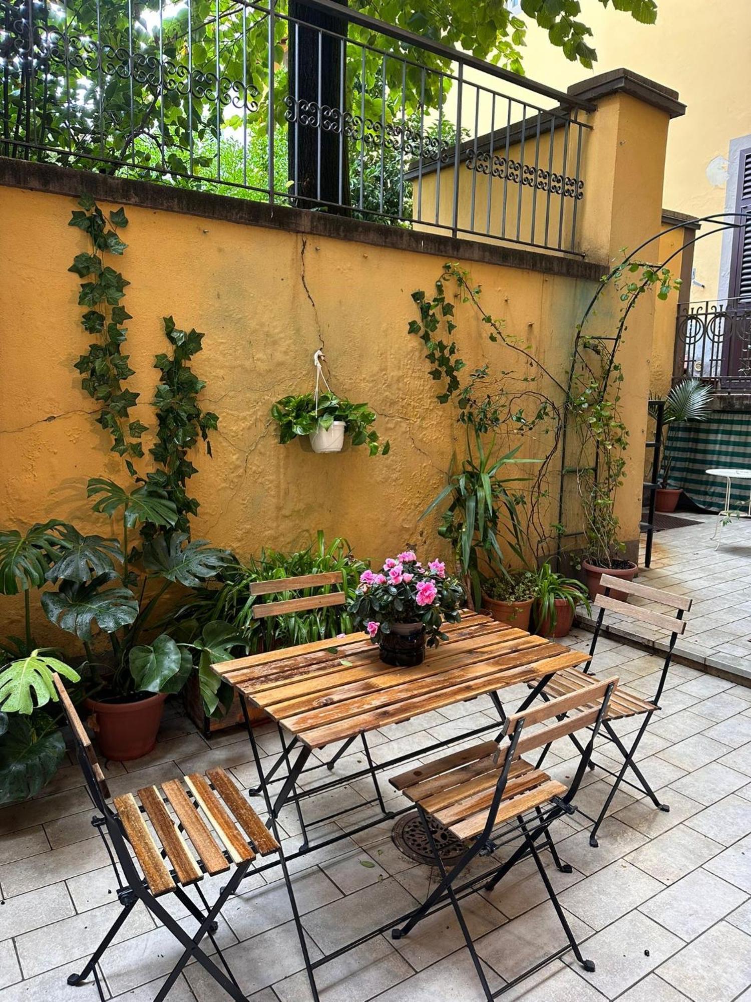 One-Bedroom Apartment With Patio Florence Extérieur photo